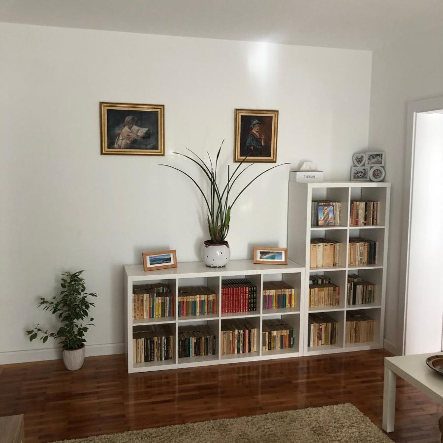 شقة Grig Apartament بوخارست المظهر الخارجي الصورة